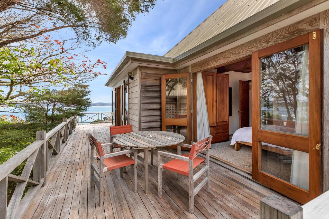 Te Maiki Retreat - Russell Holiday Home Esterno foto