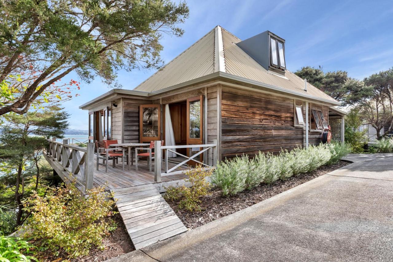 Te Maiki Retreat - Russell Holiday Home Esterno foto